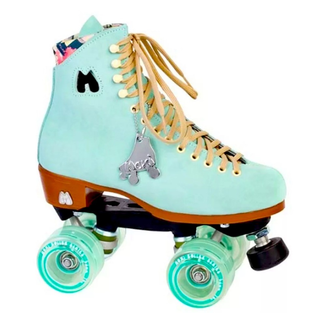 Moxie mint suede roller skates women’s size 10